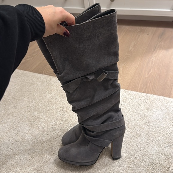 Grey calf high heel boots - Picture 5 of 7